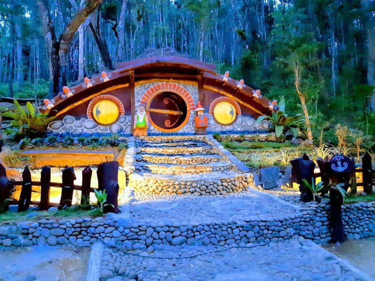 Seribu Batu Songgo Langit Resort & Camp Bantul Exterior photo