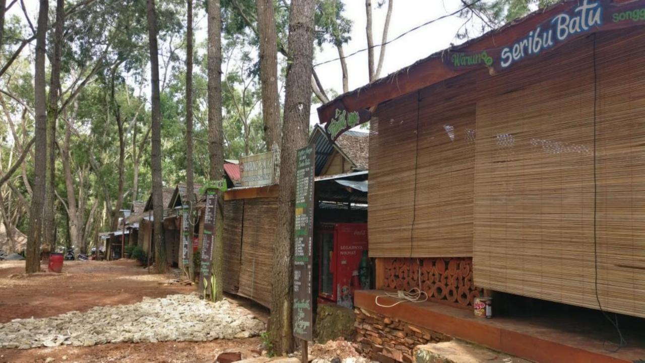 Seribu Batu Songgo Langit Resort & Camp Bantul Exterior photo