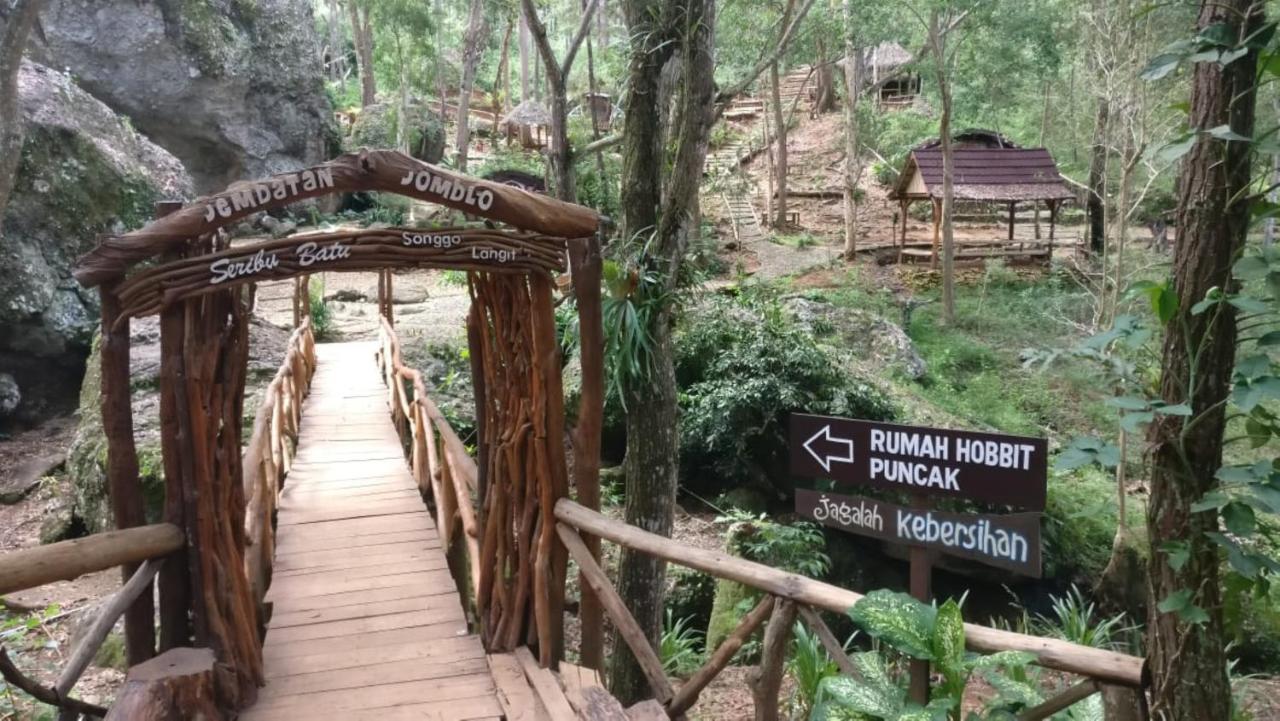 Seribu Batu Songgo Langit Resort & Camp Bantul Exterior photo